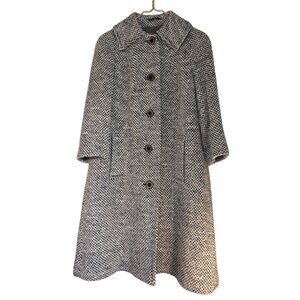 Gorgeous Vintage Aquascutum Tweed Coat with Matching Scarf.